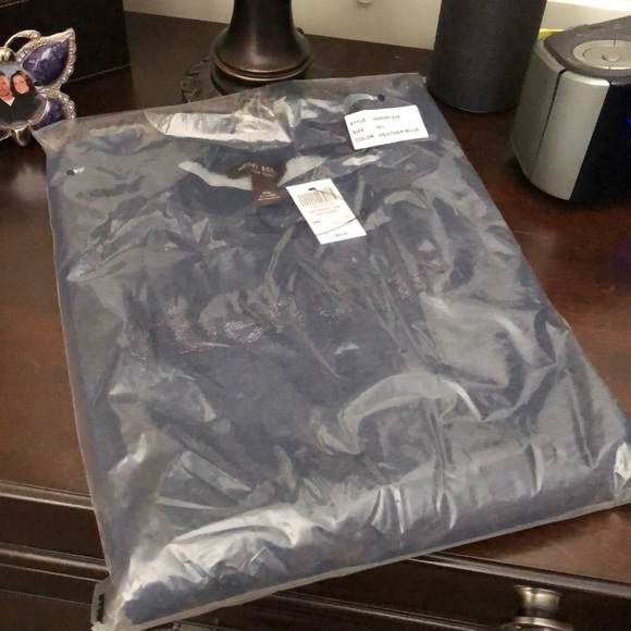 henri bendel Tops - Henri Bendel sweatshirt